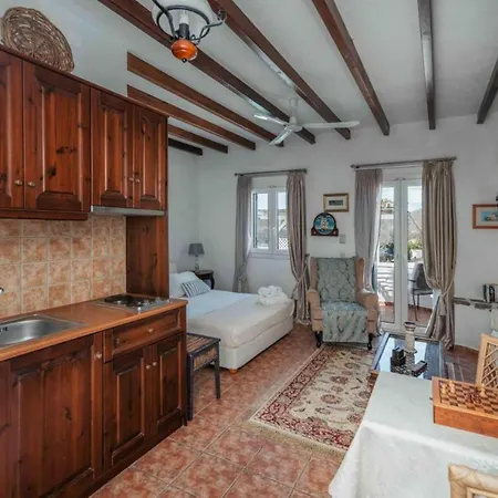 Kilindra With Sea Views Апартаменты